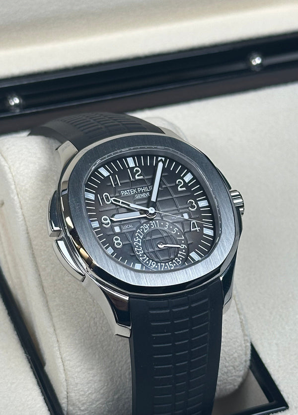 Patek Philippe | Aquanaut | Automatic | Staal | Zwart Wijzerplaat (5164A-001)