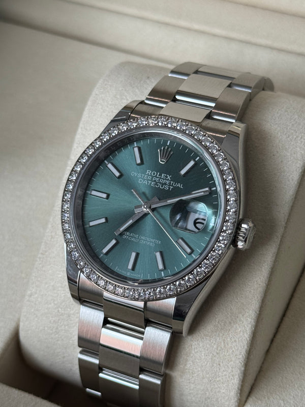 Rolex Datejust 36 - Staal / Witgoud - Groen wijzerplaat (126284RBR)
