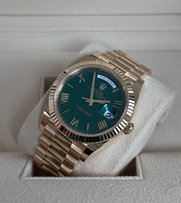 Rolex Day-Date 40 - Geelgoud - Groen wijzerplaat (228238)