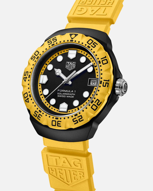 TAG Heuer WBY1117.FT8087 - Formula 1 Solargraph 38 Black Polylight / Black / Rubber